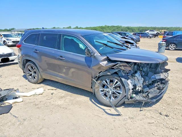 Продаж на аукціоні авто 2017 Toyota Highlander, vin: 5TDBZRFH2HS357494, номер лоту: 53376596