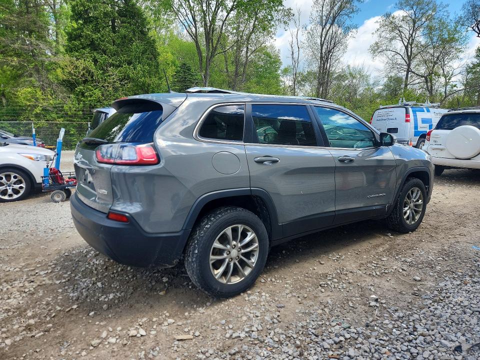52646786 :رقم المزاد ، 1C4PJMLB6KD390341 vin ، 2019 Jeep Cherokee مزاد بيع