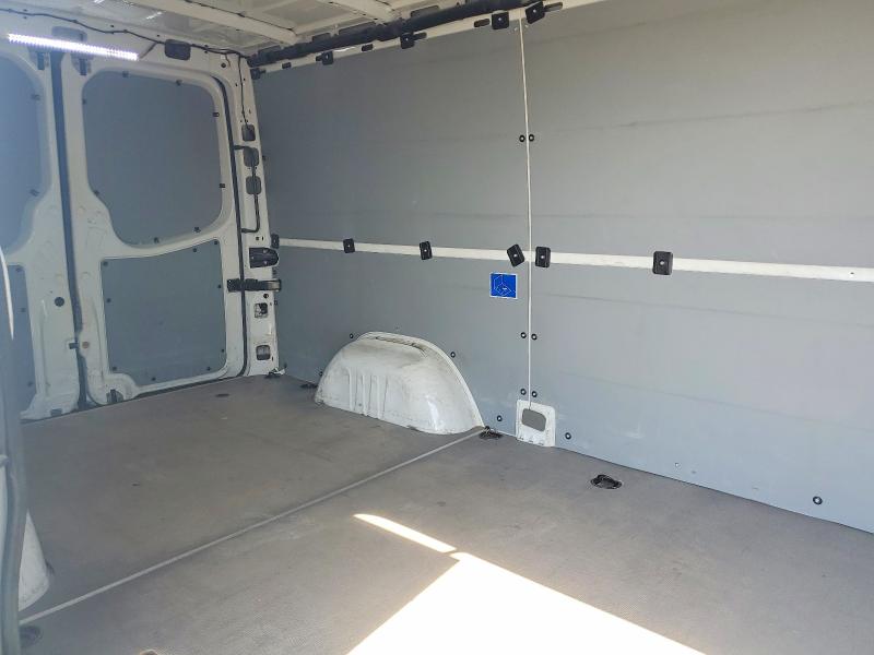 54460656 :رقم المزاد ، WD3PE7DC7F5994469 vin ، 2015 Mercedes Benz Sprinter مزاد بيع