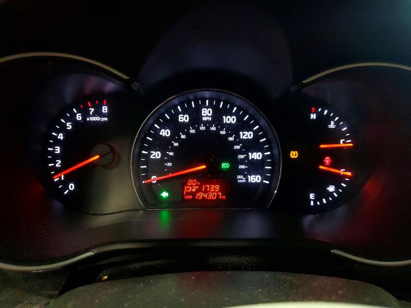 2014 Kia Sorento მანქანა იყიდება აუქციონზე, vin: 5XYKTCA69EG477015, აუქციონის ნომერი: 54903936