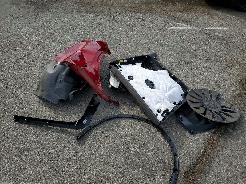 2024 Tesla Model Y მანქანა იყიდება აუქციონზე, vin: 7SAYGDEE3RF067087, აუქციონის ნომერი: 51497106