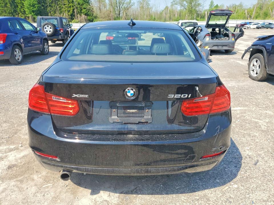 2014 Bmw 320 მანქანა იყიდება აუქციონზე, vin: WBA3C3C5XEP660930, აუქციონის ნომერი: 52964936