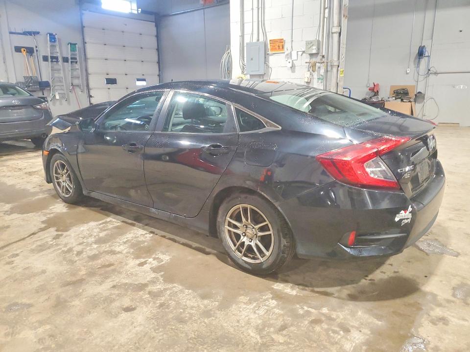 51983526 :رقم المزاد ، 2HGFC2E56GH011352 vin ، 2016 Honda Civic Lx 4dr مزاد بيع