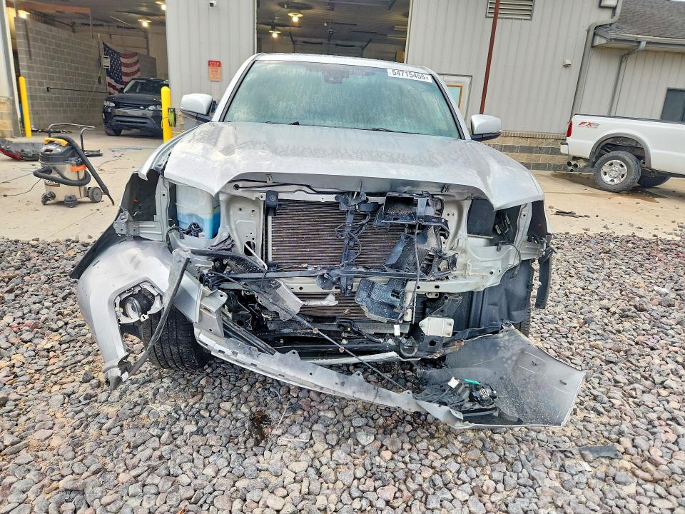 54715456 :رقم المزاد ، 3TMDZ5BN6NM123609 vin ، 2022 Toyota Tacoma مزاد بيع