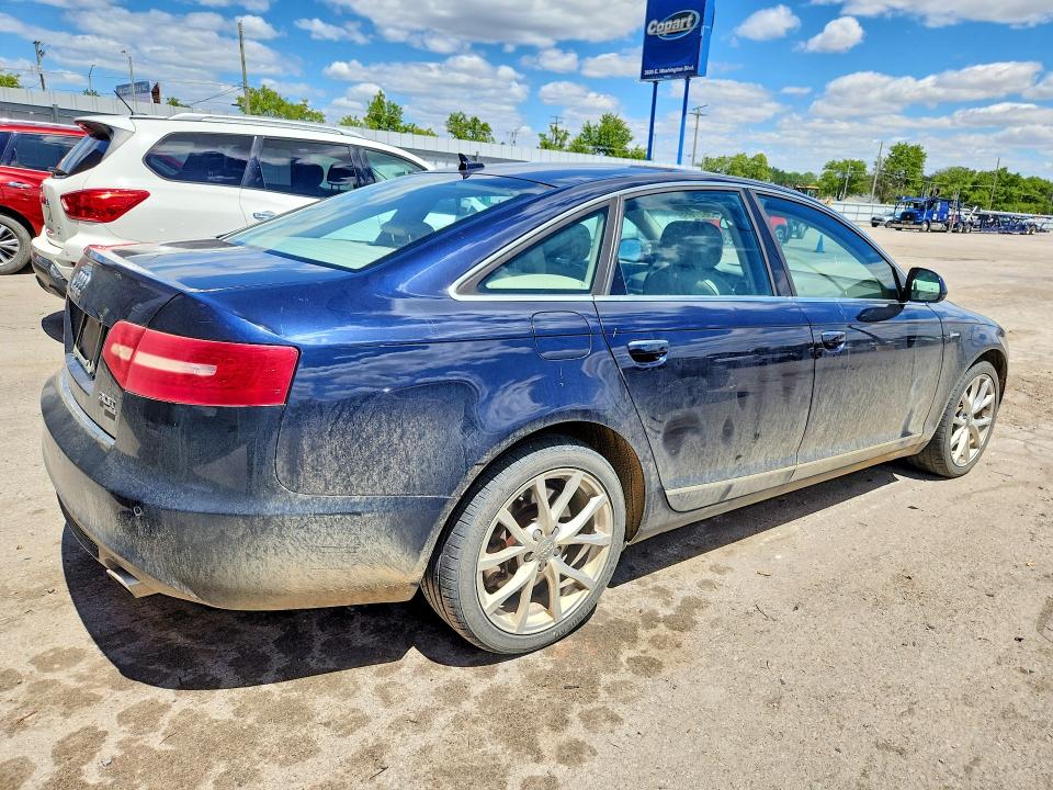 53627086 :رقم المزاد ، WAUFGAFB4BN010425 vin ، 2011 Audi A6 مزاد بيع
