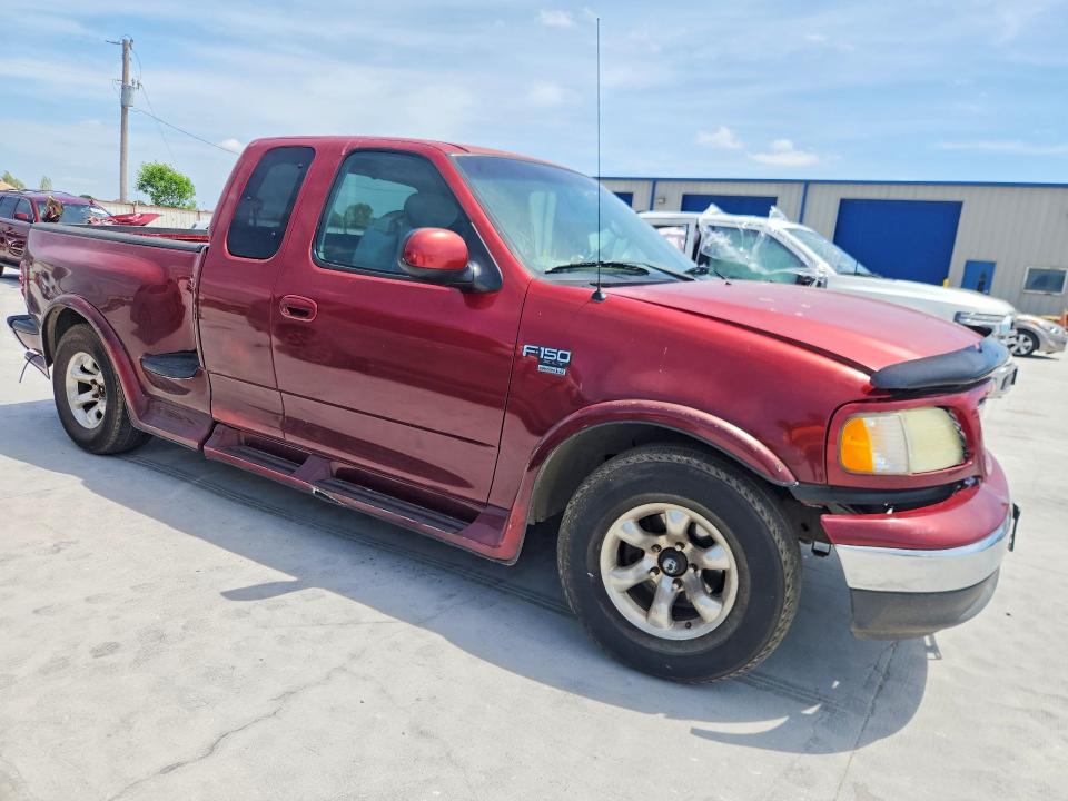 52421556 :رقم المزاد ، 1FTRX07W92KE05245 vin ، 2002 Ford F150 مزاد بيع