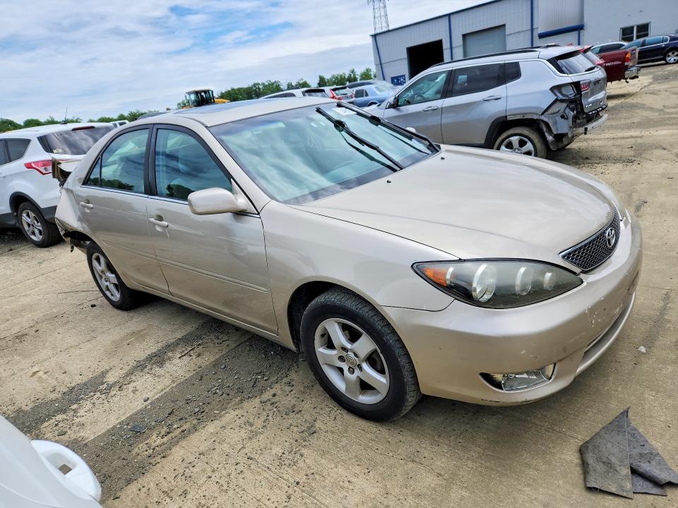 54617936 :رقم المزاد ، 4T1BE32K25U426083 vin ، 2005 Toyota Camry مزاد بيع