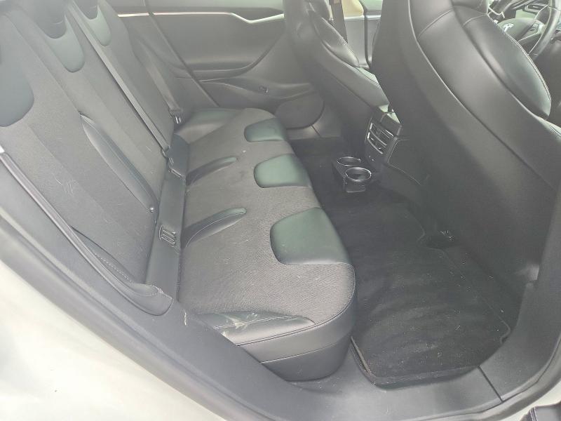 Продаж на аукціоні авто 2017 Tesla Model S, vin: 5YJSA1E17HF185643, номер лоту: 54551426