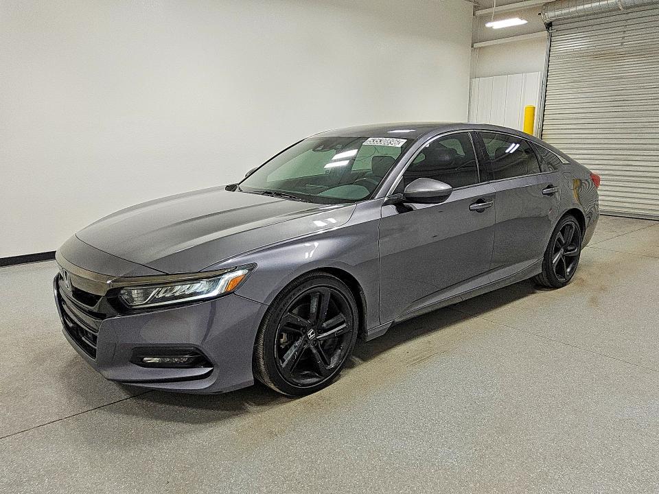 53530896 :رقم المزاد ، 1HGCV1F37JA263668 vin ، 2018 Honda Accord مزاد بيع