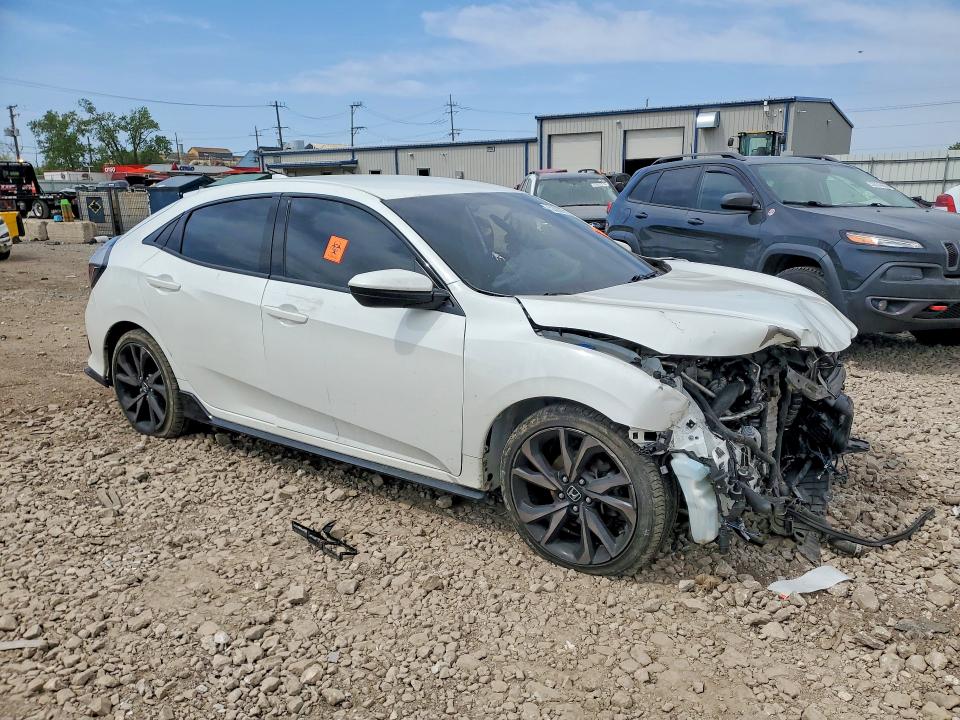 53007706 :رقم المزاد ، SHHFK7H44JU237418 vin ، 2018 Honda Civic مزاد بيع