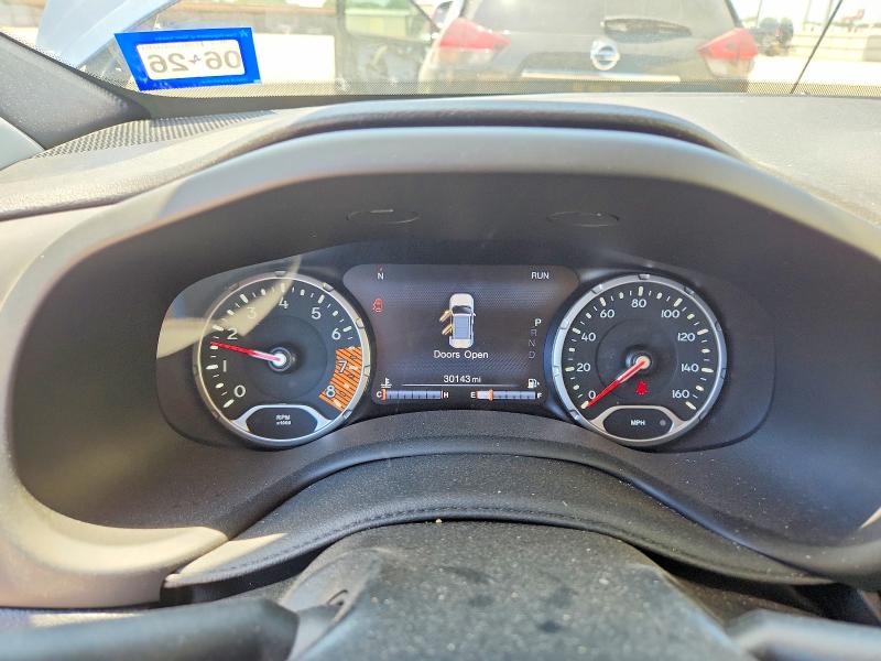 Продаж на аукціоні авто 2022 Jeep Renegade, vin: ZACNJDB13NPN50596, номер лоту: 53626256