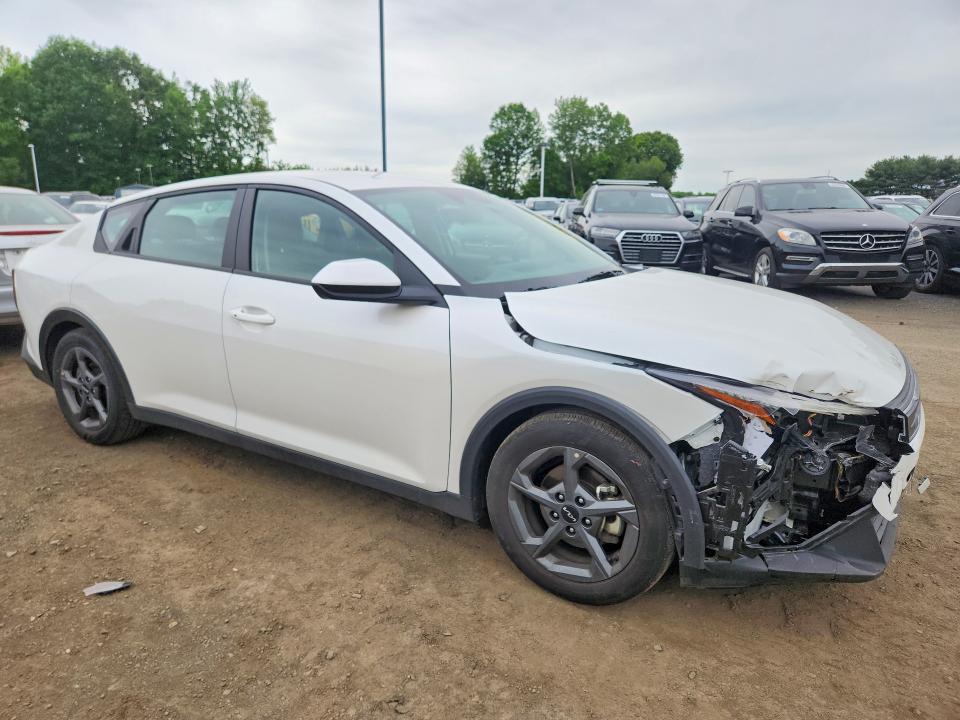 Продажа на аукционе авто 2025 Kia K4, vin: 3KPFT4DEXSE062837, номер лота: 54765936