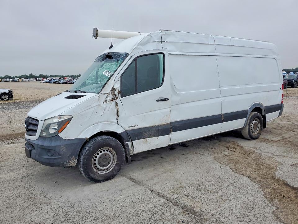 2015 Mercedes Benz Sprinter მანქანა იყიდება აუქციონზე, vin: WD3PE8DC3FP111087, აუქციონის ნომერი: 54790366