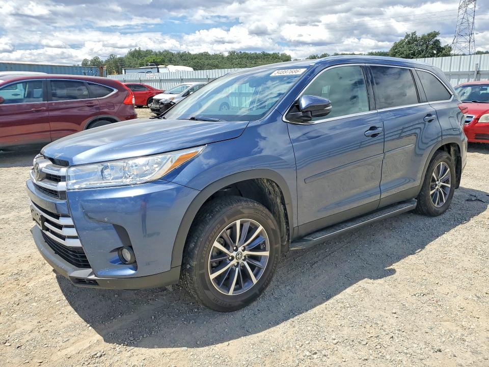 Продаж на аукціоні авто 2019 Toyota Highlander, vin: 5TDJZRFH2KS999264, номер лоту: 54897686