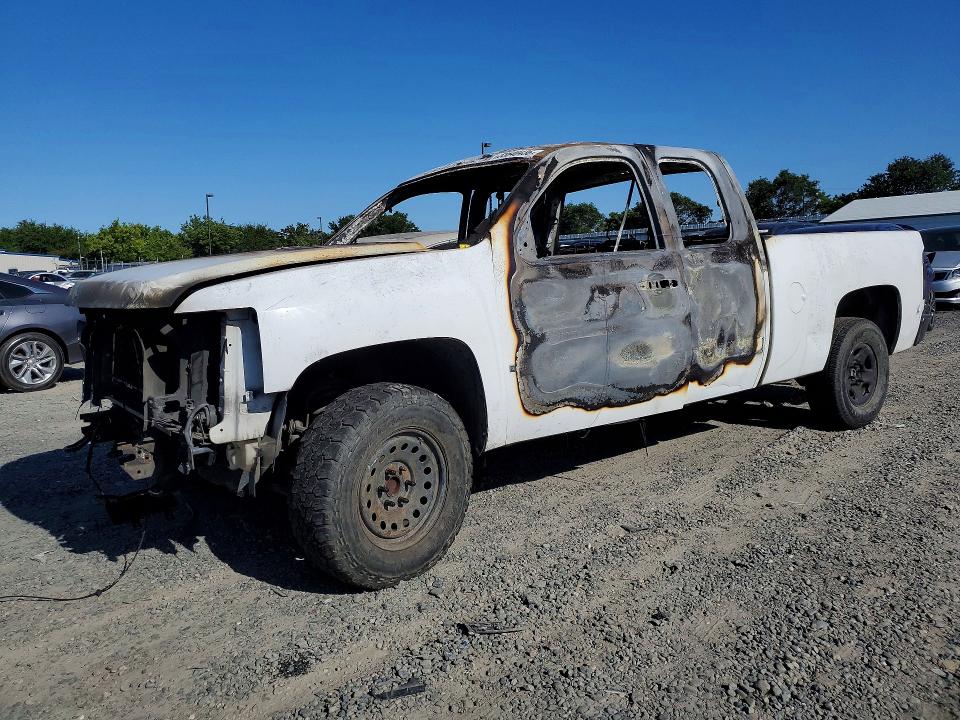 53640436 :رقم المزاد ، 1GCEC19J68Z263230 vin ، 2008 Chevrolet Silverado مزاد بيع