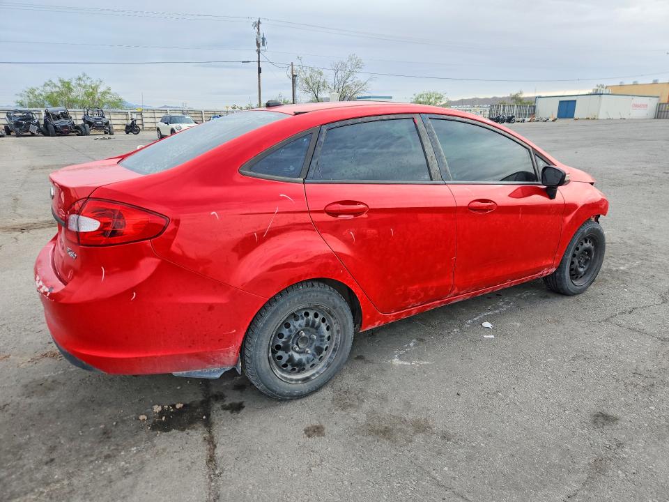 51489136 :رقم المزاد ، 3FADP4BJ4DM220373 vin ، 2013 Ford Fiesta مزاد بيع