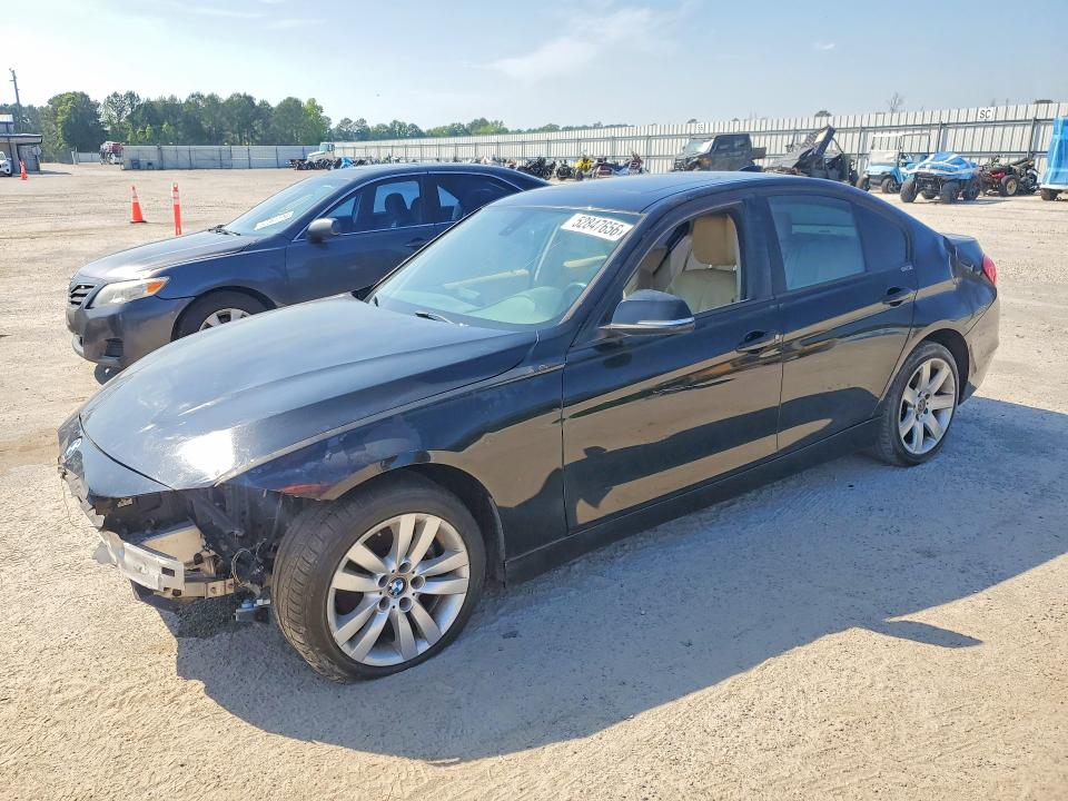 52847656 :رقم المزاد ، WBA3A5C57EJ464903 vin ، 2014 Bmw 328 مزاد بيع