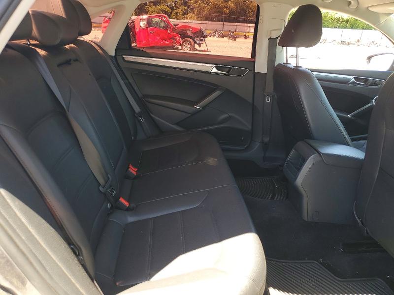 Продаж на аукціоні авто 2018 Volkswagen Passat, vin: 1VWAA7A36JC033374, номер лоту: 52845896