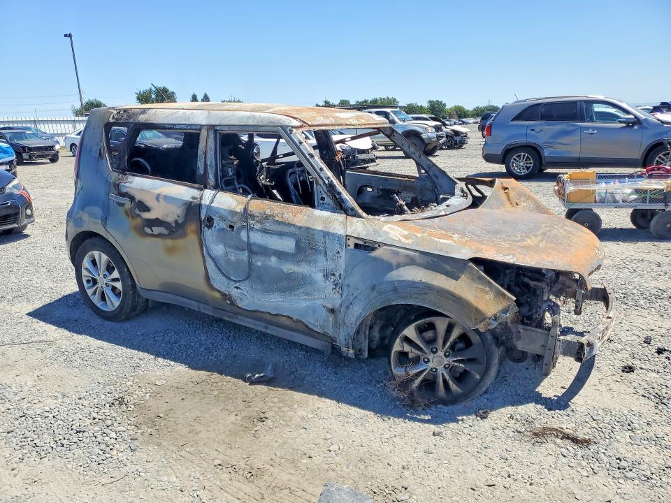 2015 Kia Soul მანქანა იყიდება აუქციონზე, vin: KNDJP3A57F7180041, აუქციონის ნომერი: 52886626