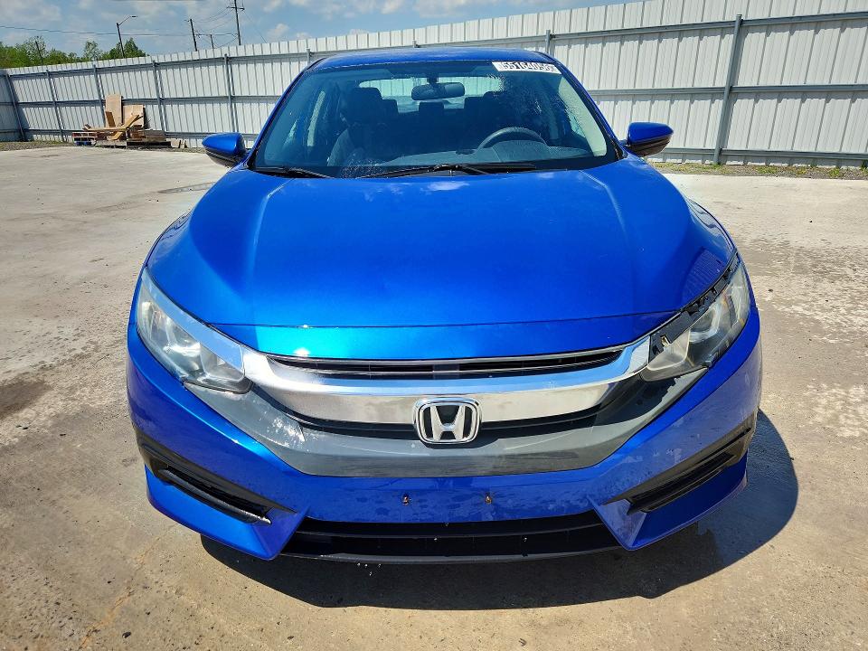 55164056 :رقم المزاد ، 2HGFC2F54JH008634 vin ، 2018 Honda Civic مزاد بيع