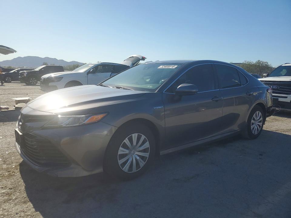 Auction sale of the 2020 Toyota Camry, vin: 4T1C31AK7LU526631, lot number: 52685916