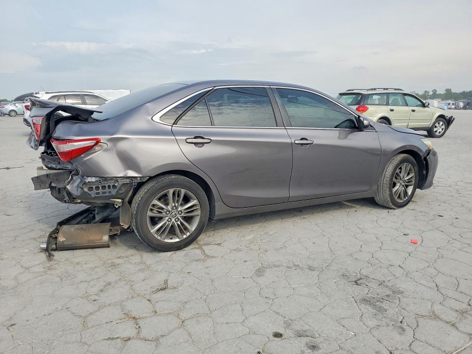 2015 Toyota Camry მანქანა იყიდება აუქციონზე, vin: 4T1BF1FKXFU085125, აუქციონის ნომერი: 53669546