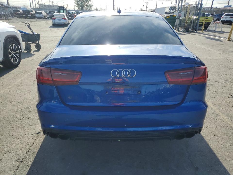 Продажа на аукционе авто 2017 Audi S6, vin: WAUHFAFC4HN043101, номер лота: 52393076