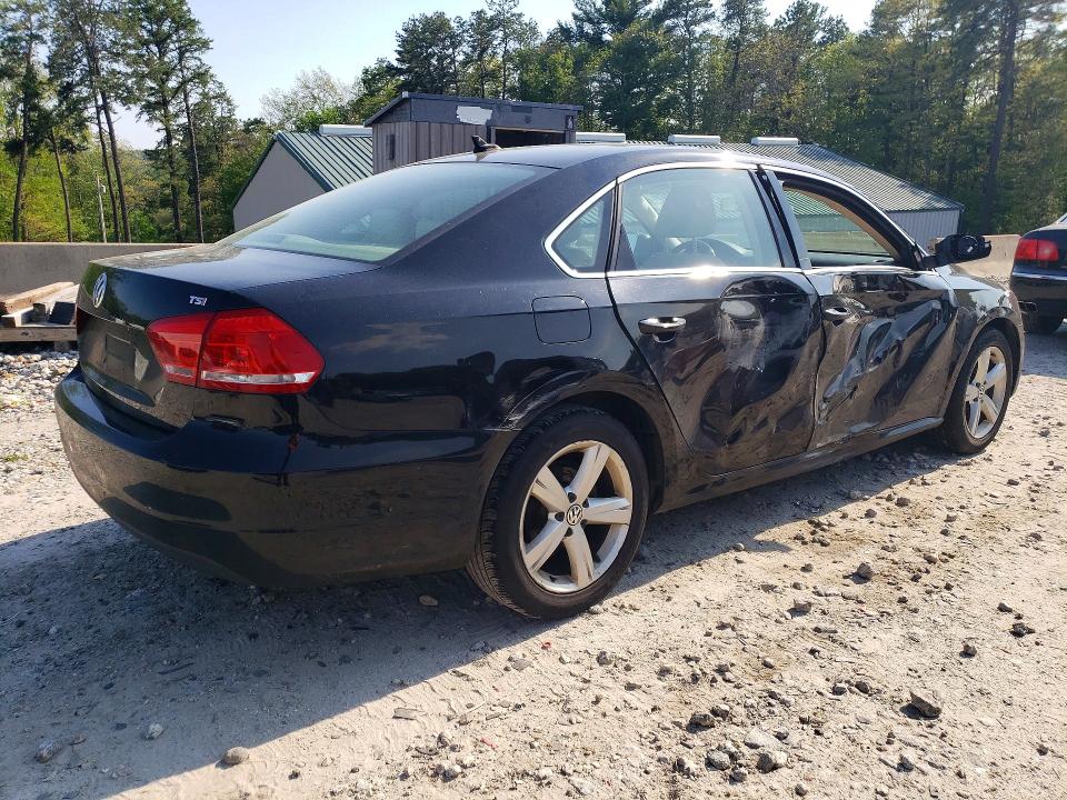 Продажа на аукционе авто 2015 Volkswagen Passat, vin: 1VWAT7A39FC116332, номер лота: 53572356