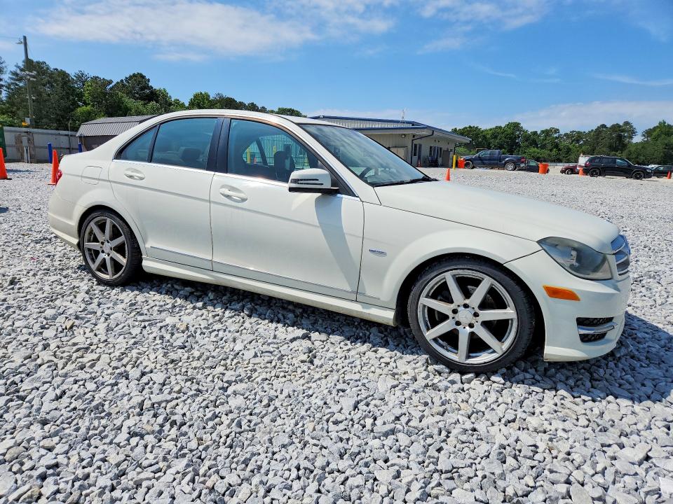 52347076 :رقم المزاد ، WDDGF4HB1CA606020 vin ، 2012 Mercedes-benz C مزاد بيع