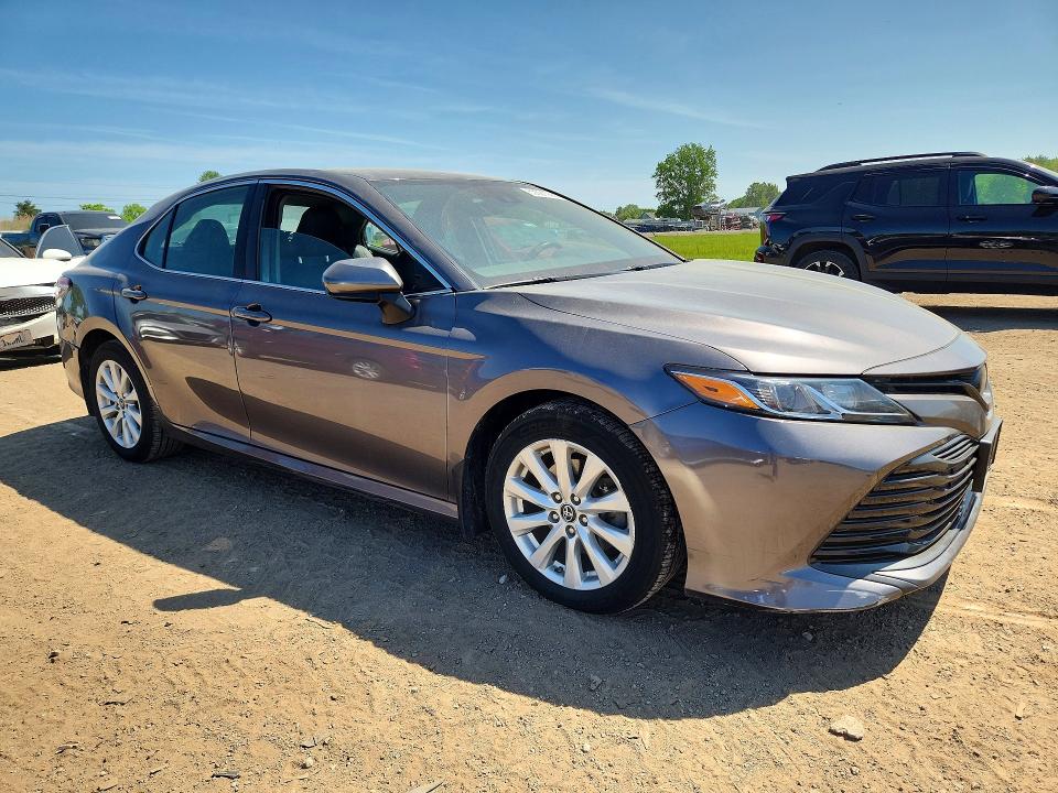 2019 Toyota Camry მანქანა იყიდება აუქციონზე, vin: 4T1B11HK0KU229514, აუქციონის ნომერი: 55521066