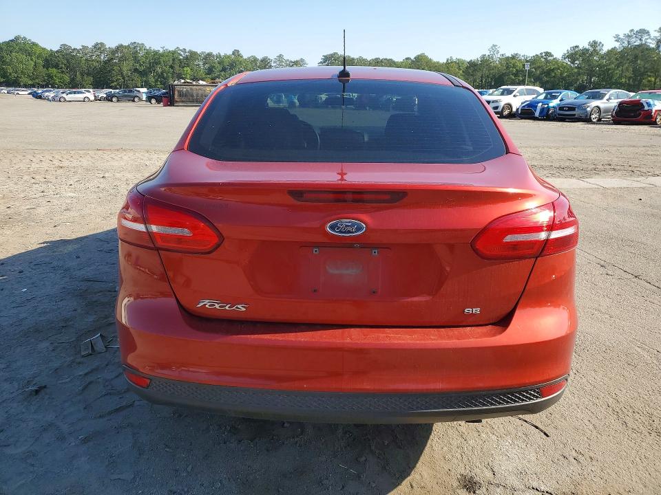 Продаж на аукціоні авто 2018 Ford Focus, vin: 1FADP3F20JL319055, номер лоту: 53663166