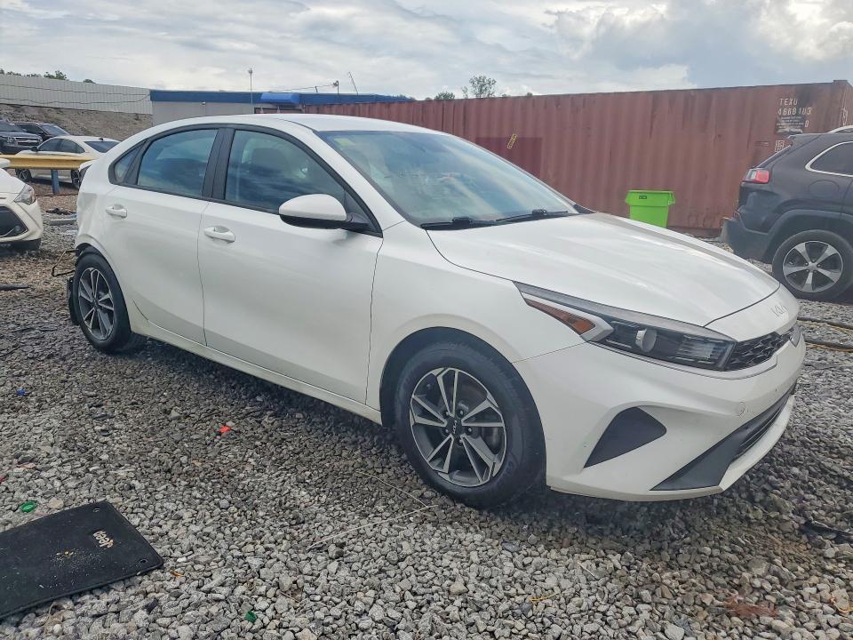 2022 Kia Forte მანქანა იყიდება აუქციონზე, vin: 3KPF24AD4NE503901, აუქციონის ნომერი: 55140866