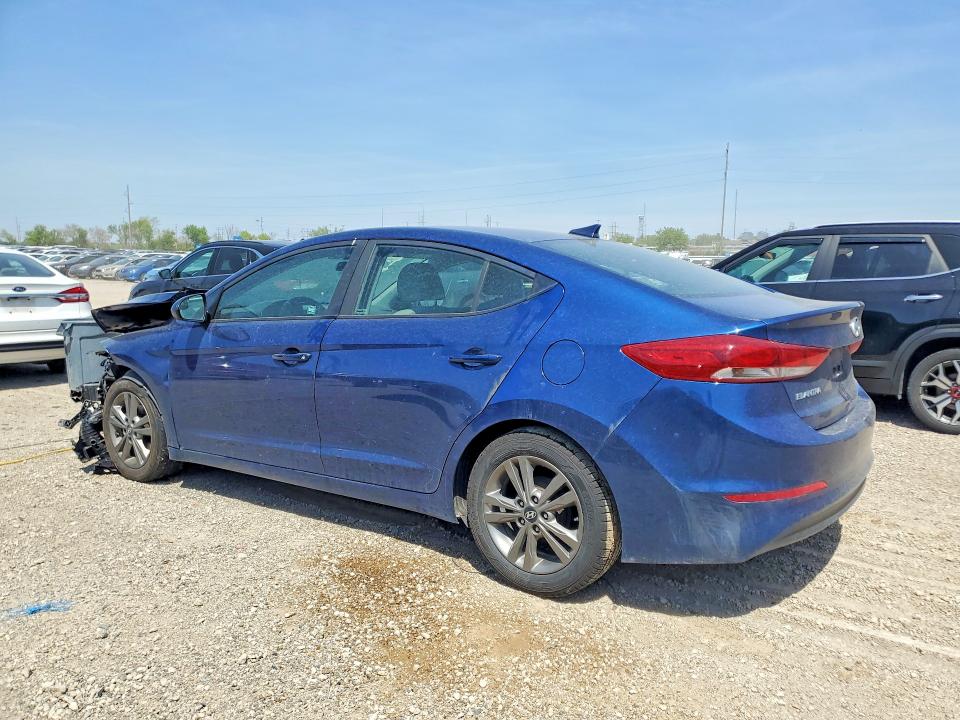 51996096 :رقم المزاد ، 5NPD84LF2HH099081 vin ، 2017 Hyundai Elantra مزاد بيع