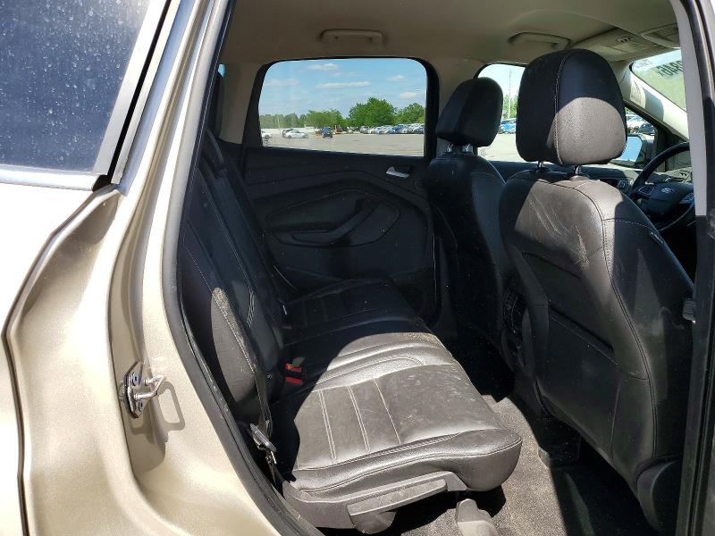 53409846 :رقم المزاد ، 1FMCU0J9XHUC21880 vin ، 2017 Ford Escape مزاد بيع