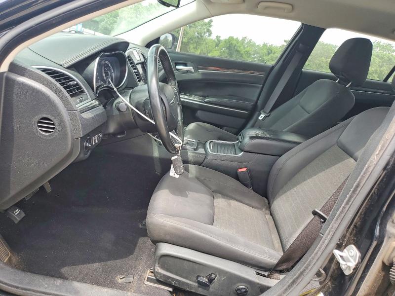 53570396 :رقم المزاد ، 2C3CCAAG8LH168656 vin ، 2020 Chrysler 300 مزاد بيع