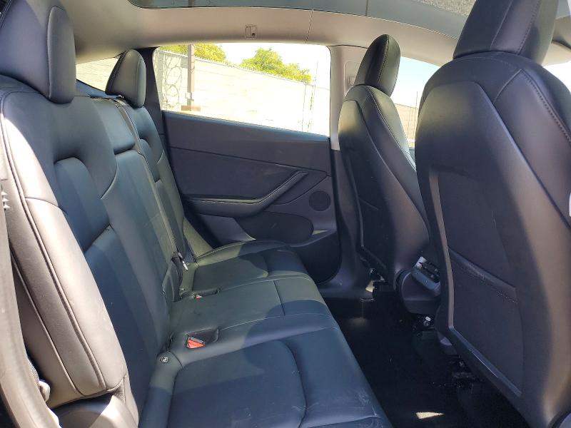 2021 Tesla Model Y მანქანა იყიდება აუქციონზე, vin: 5YJYGDED2MF107365, აუქციონის ნომერი: 53598166