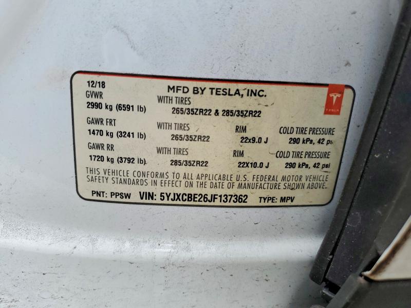 52450816 :رقم المزاد ، 5YJXCBE26JF137362 vin ، 2018 Tesla Model X مزاد بيع