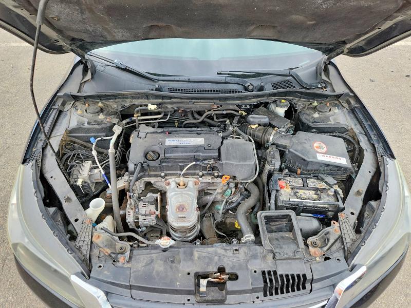 54635666 :رقم المزاد ، 1HGCR2F35FA236065 vin ، 2015 Honda Accord مزاد بيع