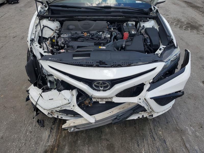 2021 Toyota Camry მანქანა იყიდება აუქციონზე, vin: 4T1G11AK8MU431679, აუქციონის ნომერი: 54491866