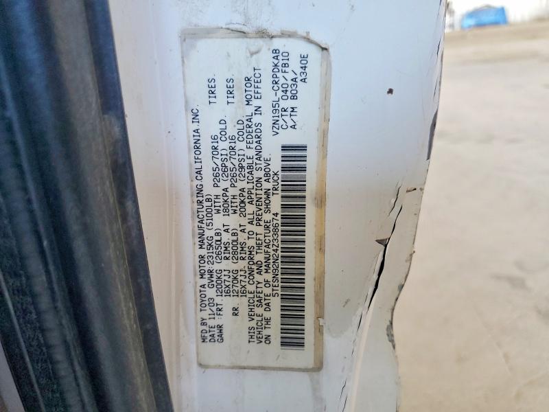 53665196 :رقم المزاد ، 5TESN92N24Z338674 vin ، 2004 Toyota Tacoma مزاد بيع
