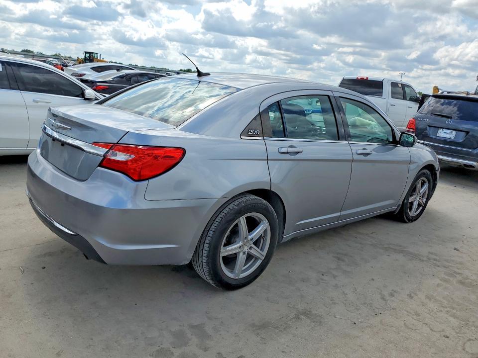 Aukcja sprzedaży 2014 Chrysler 200, vin: 1C3CCBAB9EN211986, numer aukcji: 52908476