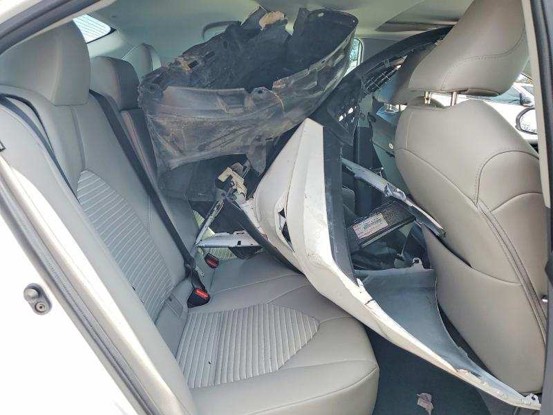 55611216 :رقم المزاد ، 4T1B11HK9KU181401 vin ، 2019 Toyota Camry مزاد بيع