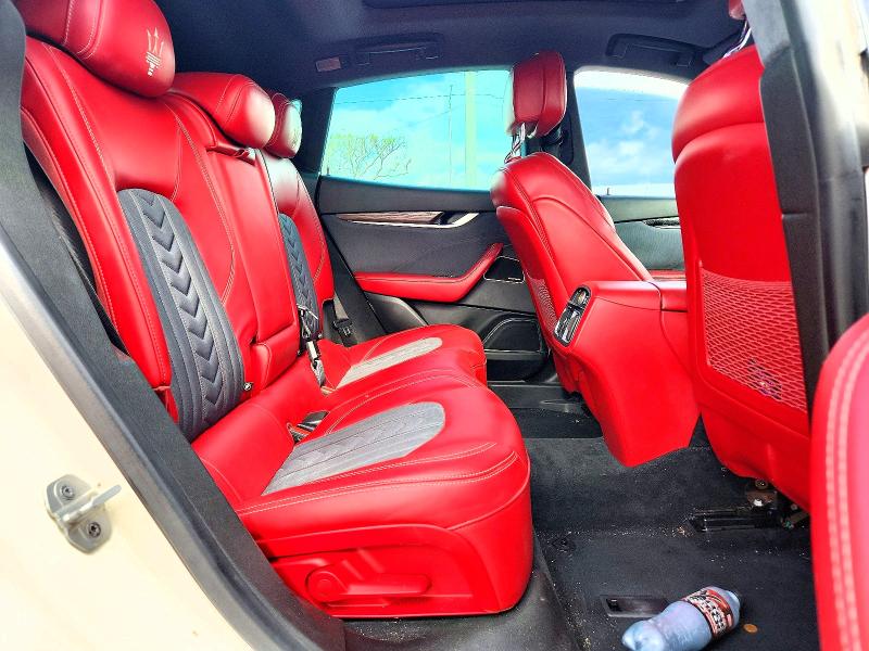 Продаж на аукціоні авто 2017 Maserati Levante, vin: ZN661XUL2HX245579, номер лоту: 52811116