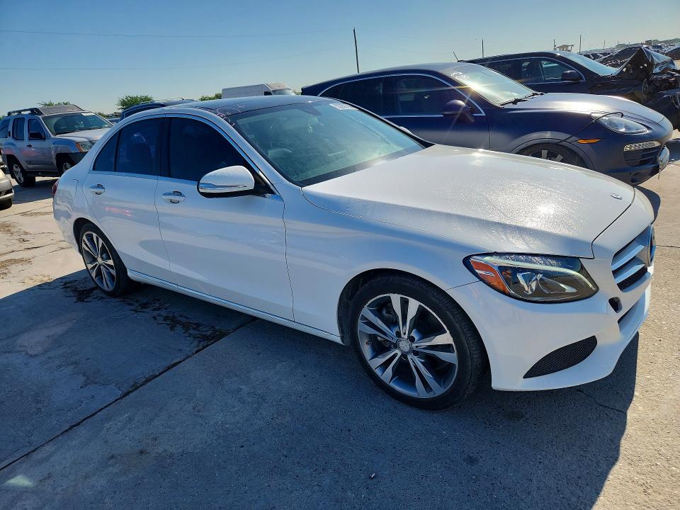 2015 Mercedes-benz C მანქანა იყიდება აუქციონზე, vin: 55SWF4KB0FU008705, აუქციონის ნომერი: 53280736