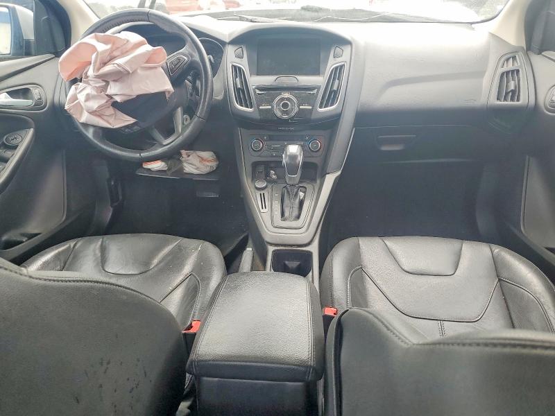 Продажа на аукционе авто 2016 Ford Focus, vin: 1FADP3F25GL256690, номер лота: 55239926