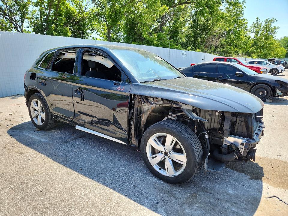 Продажа на аукционе авто 2019 Audi Q5, vin: WA1BNAFYXK2021078, номер лота: 53139636