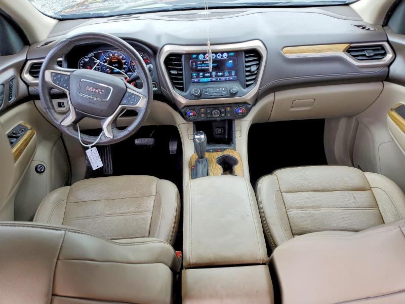 54902296 :رقم المزاد ، 1GKKNPLS2JZ139578 vin ، 2018 Gmc Acadia مزاد بيع