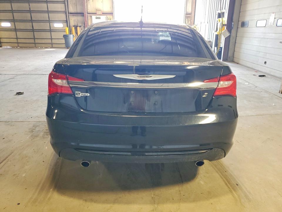 Auction sale of the 2012 Chrysler 200, vin: 1C3CCBHG0CN200390, lot number: 54964036