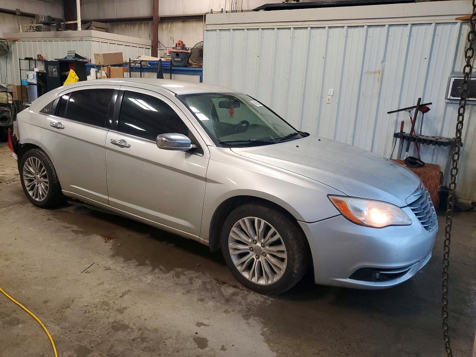 Продажа на аукционе авто 2011 Chrysler 200, vin: 1C3BC2FG1BN504051, номер лота: 54995536