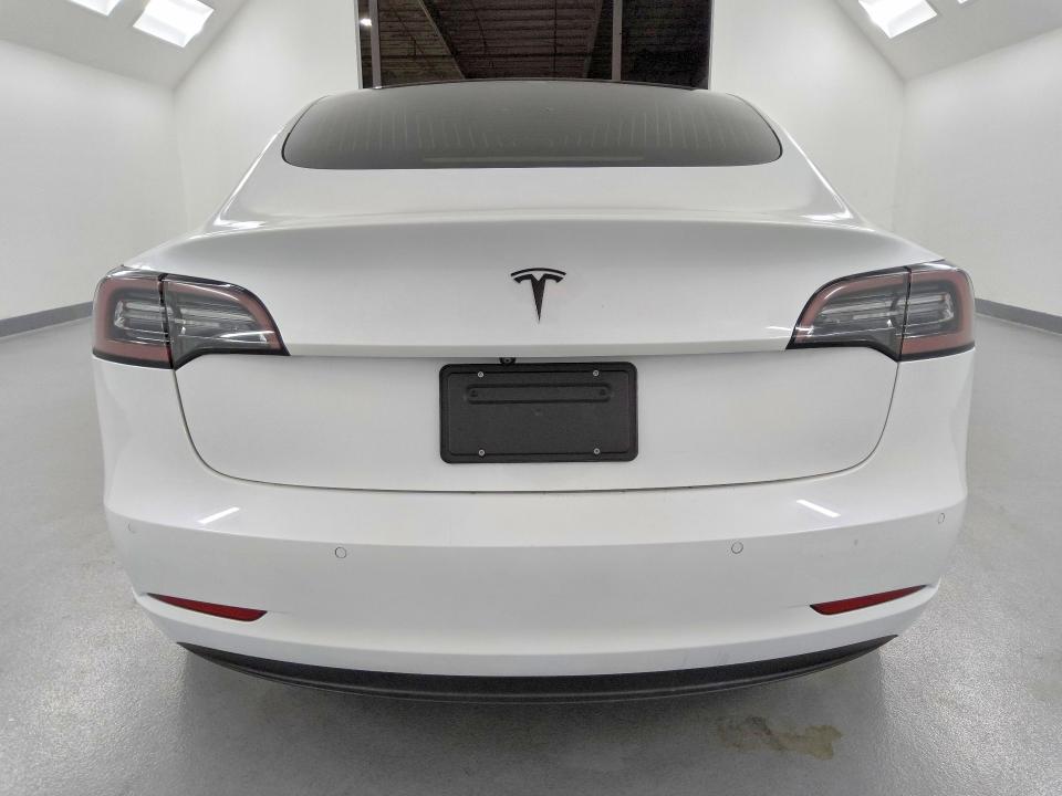 50521246 :رقم المزاد ، 5YJ3E1EAXLF805113 vin ، 2020 Tesla Model 3 مزاد بيع